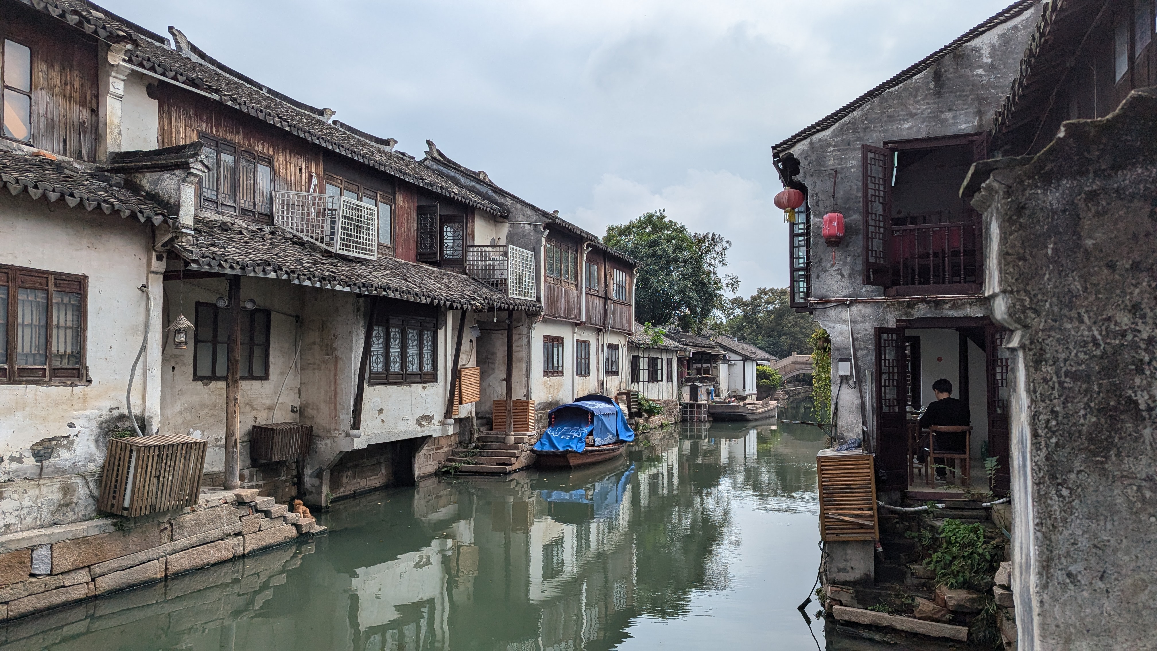 PXL_20241017_033344948